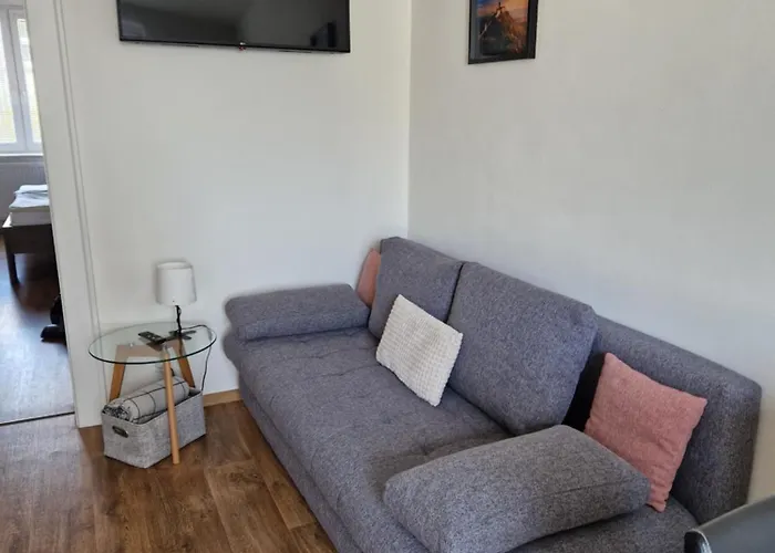 Rum i privatbostad Eliasova *